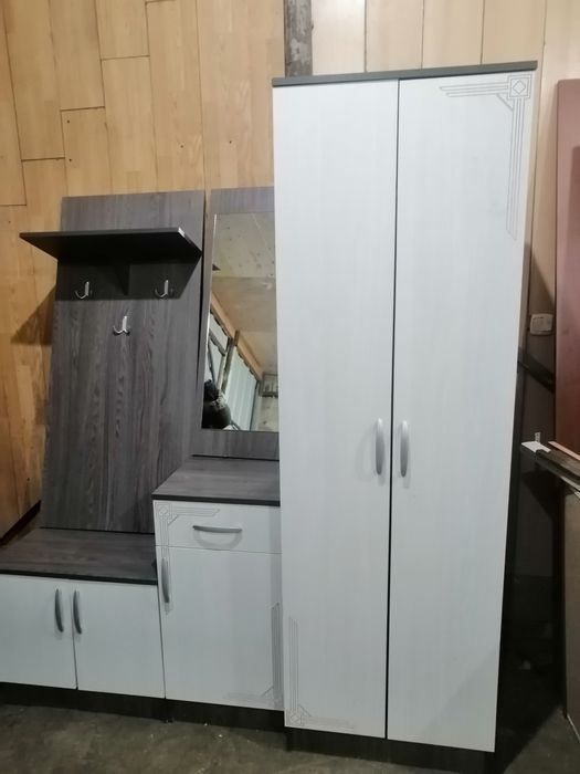 Продам прихожую доставка