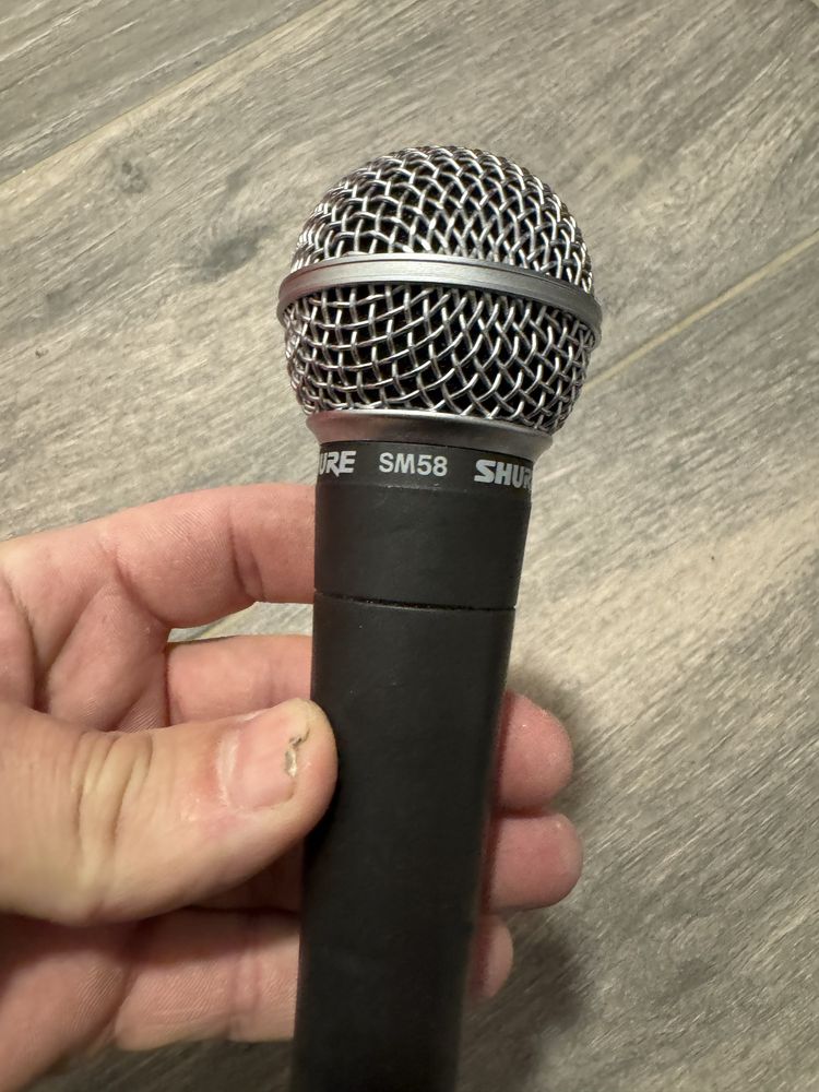 Microfoane Shure SM58