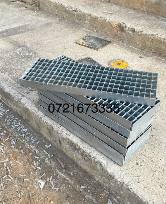 trepte zincate la comanda