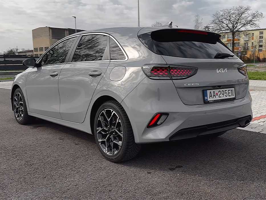 KIA GT Line R17 оригинальные диски + шины