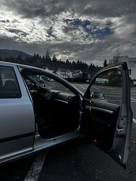 Skoda Octavia 2 1.6 MPI