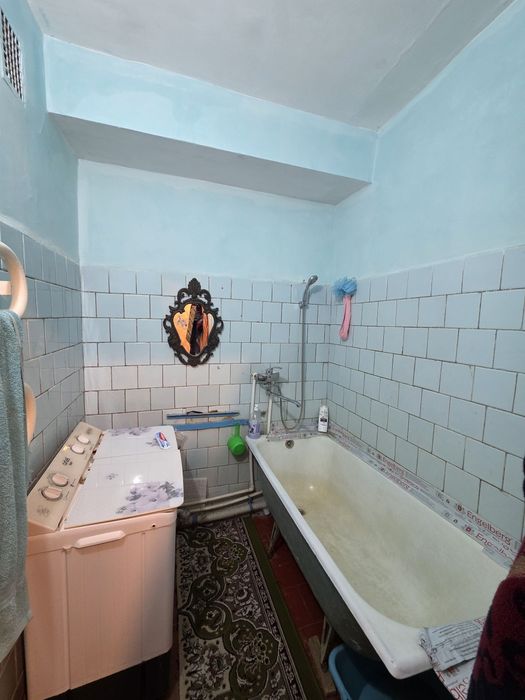 Квартира сотилади 2 хона Трохлиснекдан 1 етаж