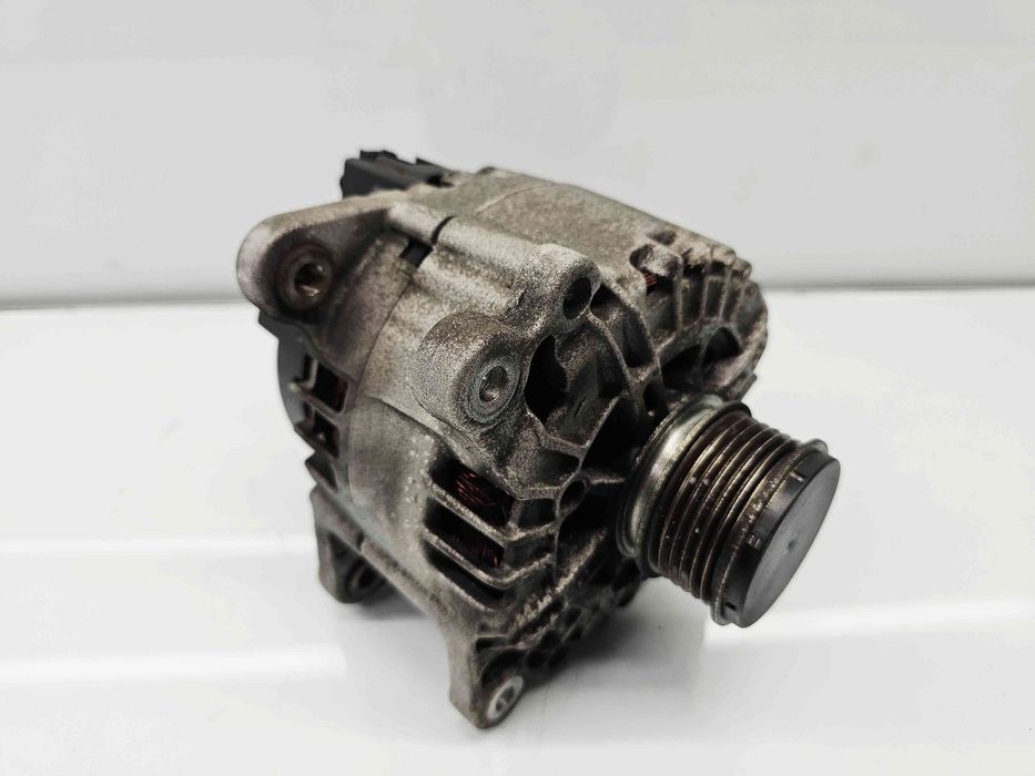 Alternator Volkswagen Golf 6 (5K1) [Fabr 2009-2013] 03L903023A 1.6 TDI