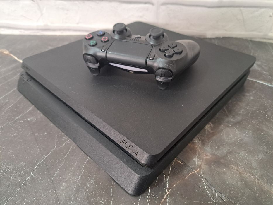 Приставка Sony Play Station 4 Slim (идеал)