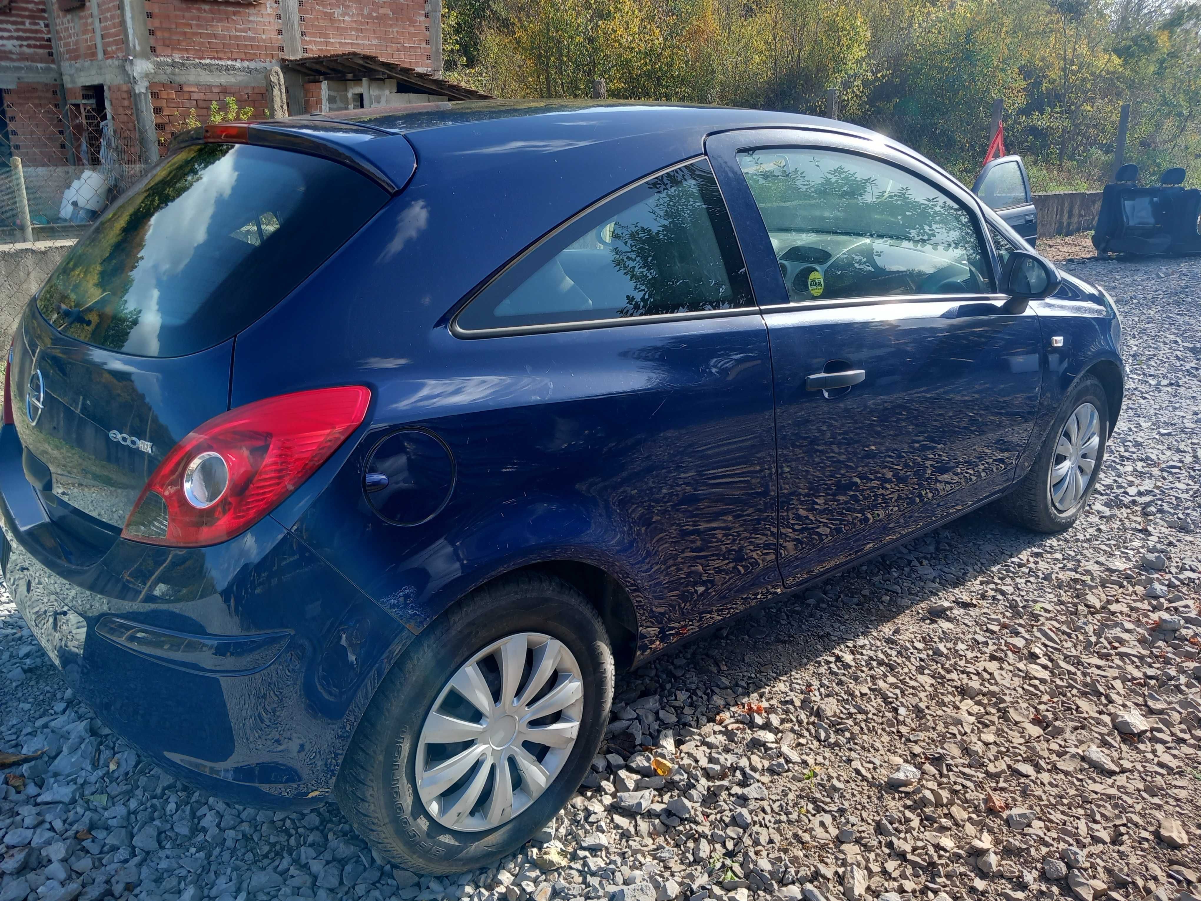 Opel Corsa 1.0 12V-60кс./2010/- на части