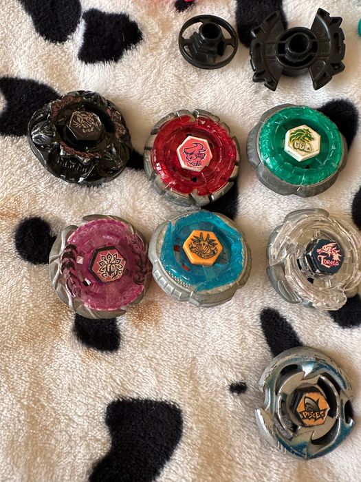 Бейблейдове 1111