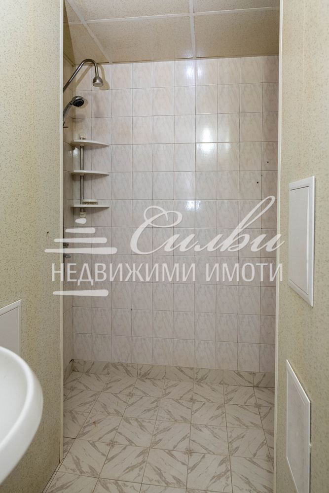Тристаен апартамент – кв.Боян Българанов 1 !!!