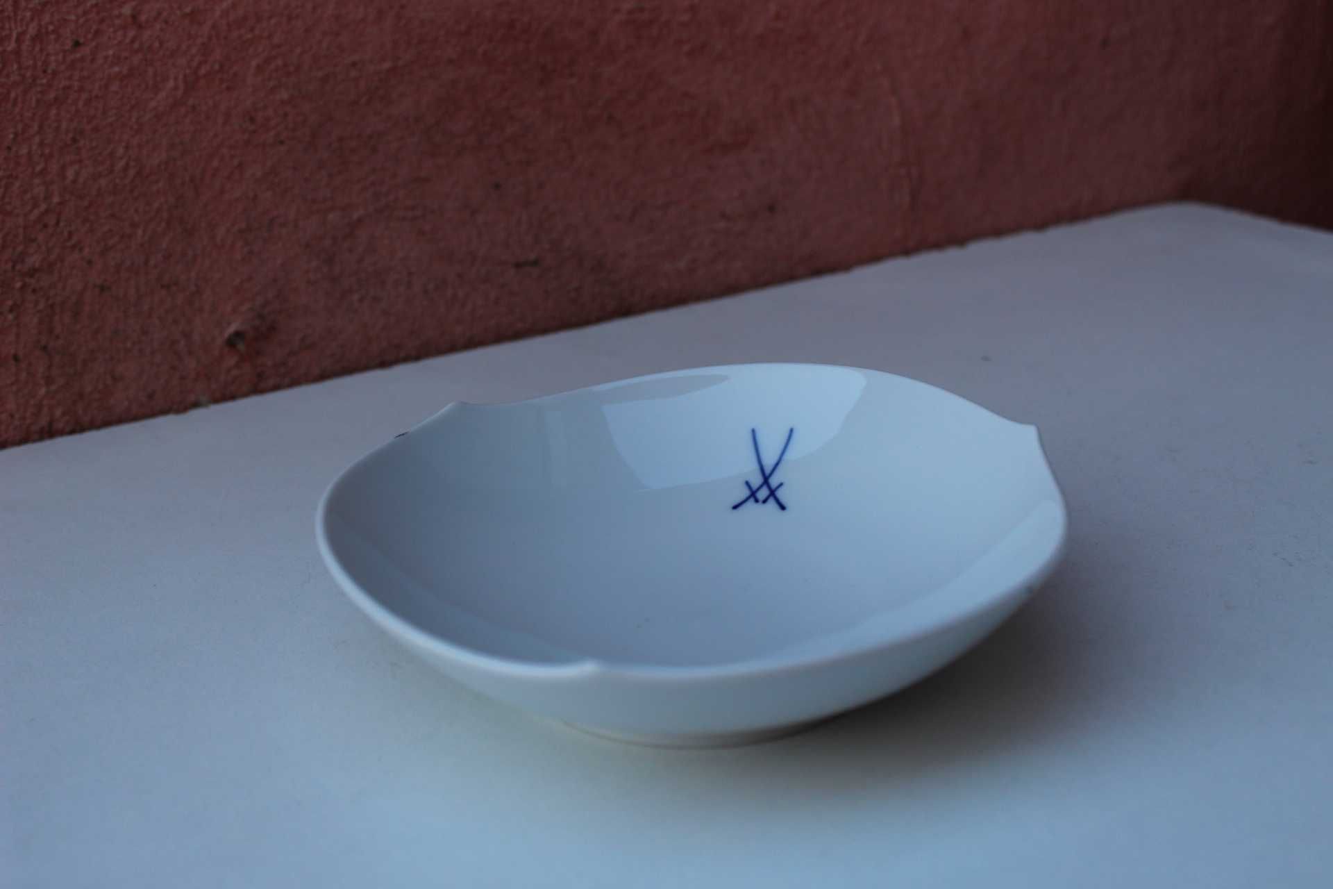 Farfurie portelan colectie MEISSEN - Waveplay, Germania