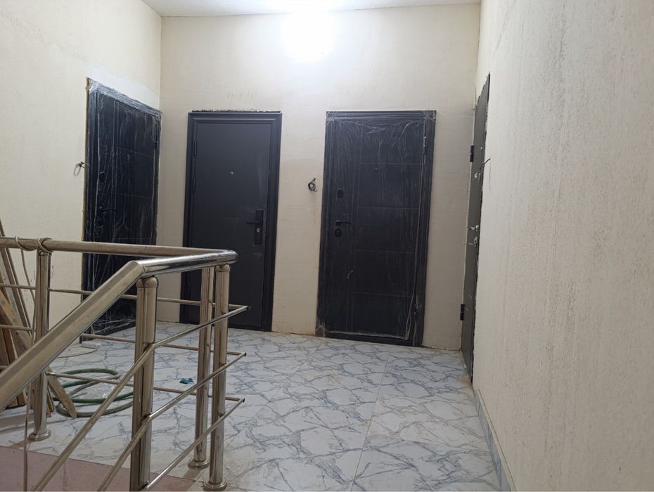 Дуплекс квартира продаётся 125-м2 Сергели рн массив Строителей