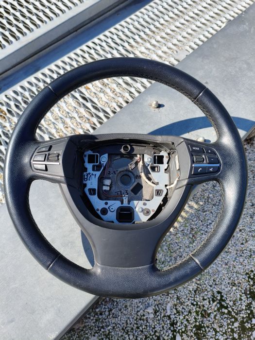 Волан за BMW F10/F11 и Nissan Qashqai