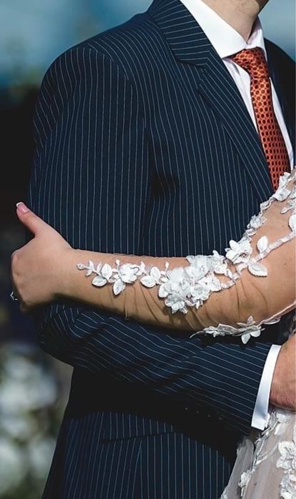 Costum mire material italian fabricat in Romania - Marimea 50