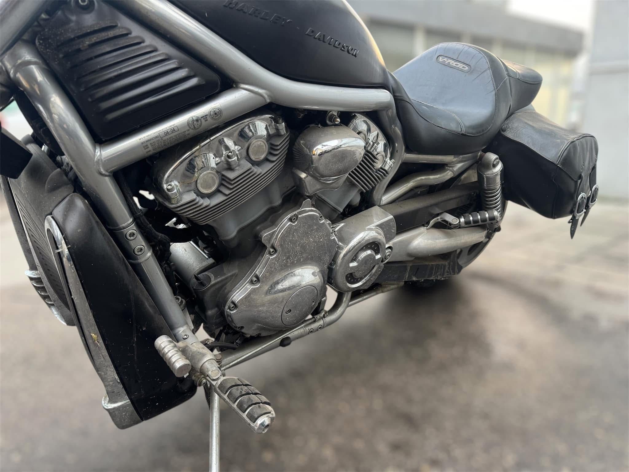 Harley Davidson V-ROD на ЧАСТИ