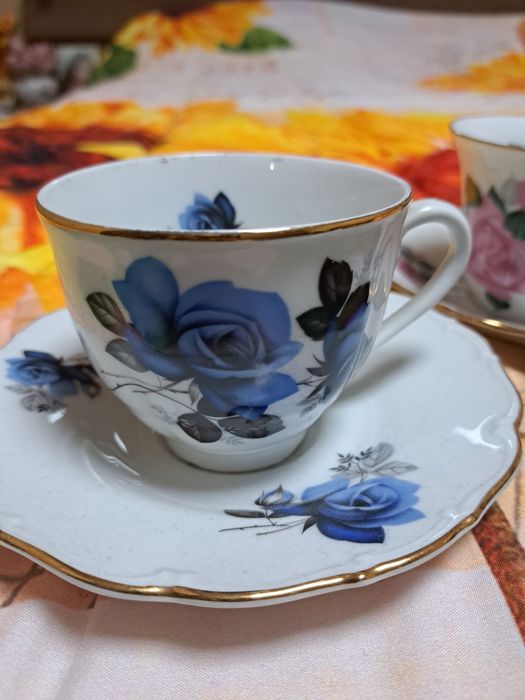 Порцеланови сетчета с рози