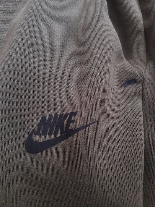 Nike tech младежки долнища 147- 158 см L размер.