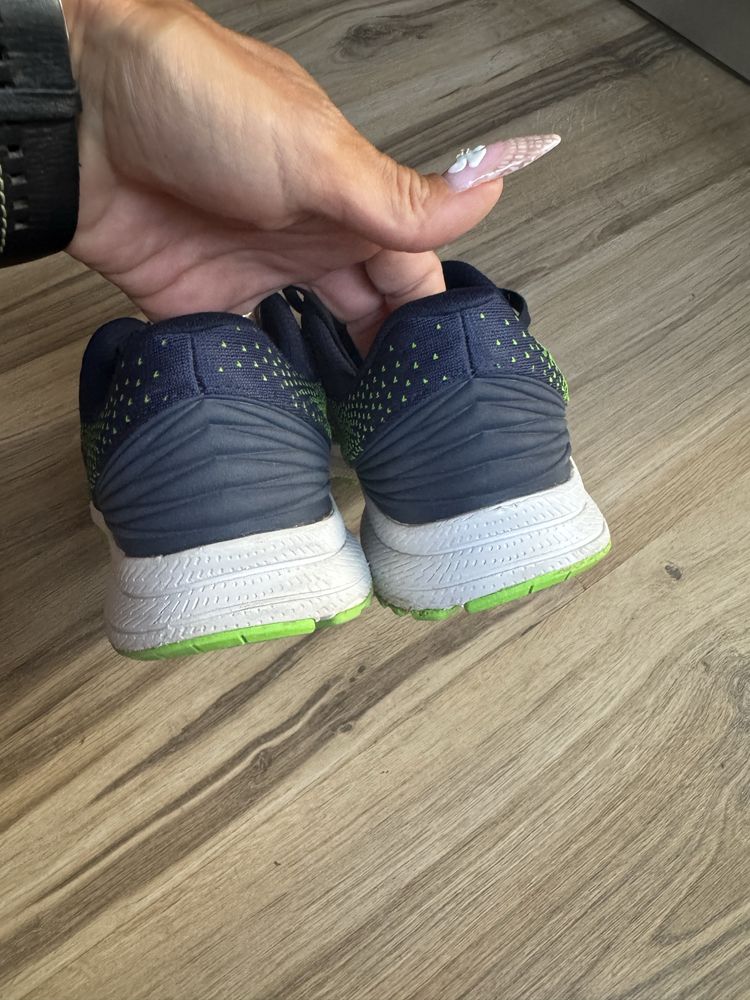 Оригинални тъмно сини маратонки New Balance FuelCore Rush v3 ! 45 н