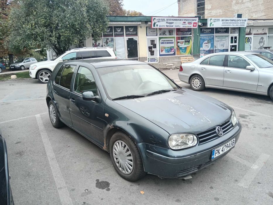 Golf 4 1,9 tdi 2100 лв.