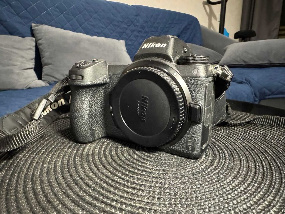 Nikon Z6 + Obiectiv 24-70mm F4 S + accesorii