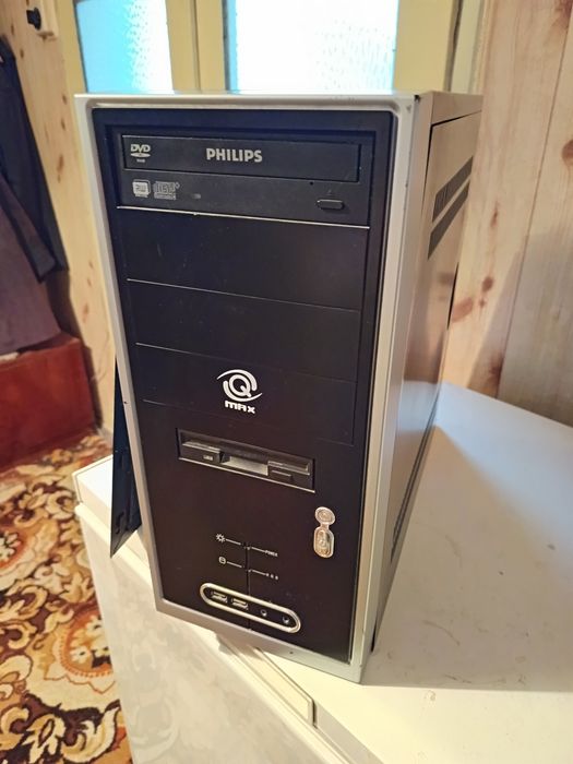 Кутия за компютър