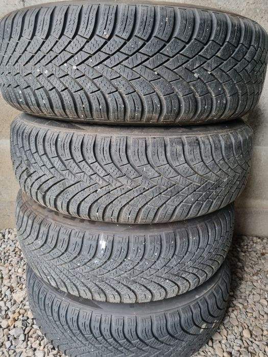 Set cauciucuri Iarna 175 65 R14 cu jante tabla Fiat