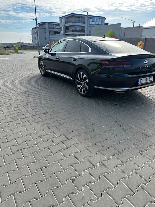 VW Arteon R- Line