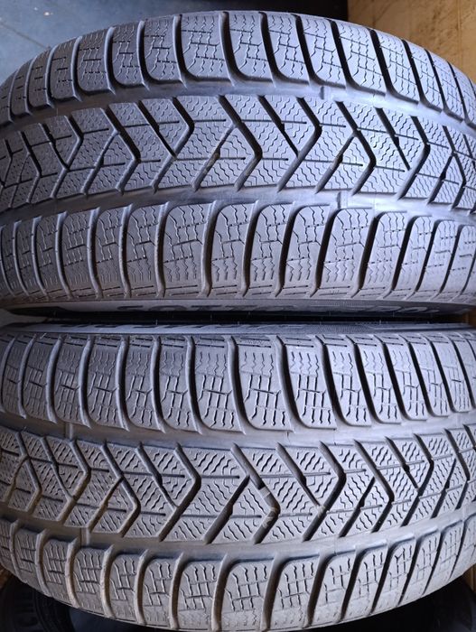 Anvelope de iarnă 245 45 19 Pirelli dot 2023