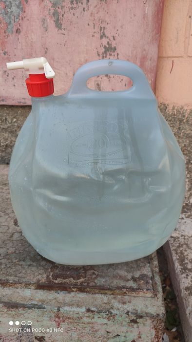 Канистра для воды 5 литров