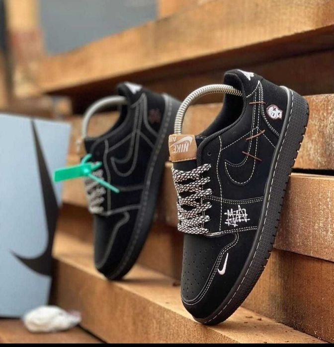 Nike AF1 Low WMNS Full Black