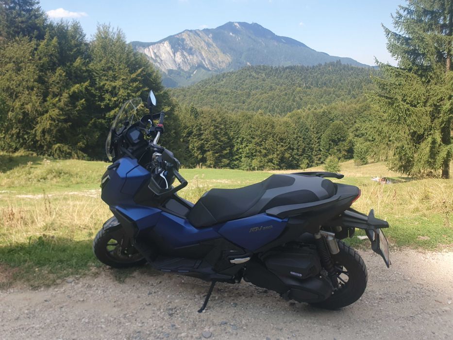 Honda ADV 350,achizitionat nou,din reprezentanta Honda.FABRICATIE 2024