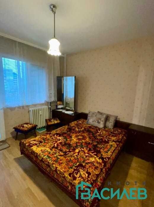 Продава 3-СТАЕН
град София, Връбница 1