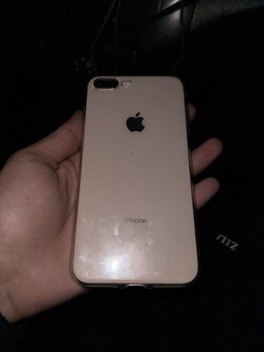Iphone 8+ kafolati bilan