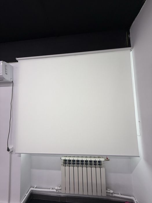 Ролл шторы белые