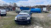 Toyota avensis motor diesel