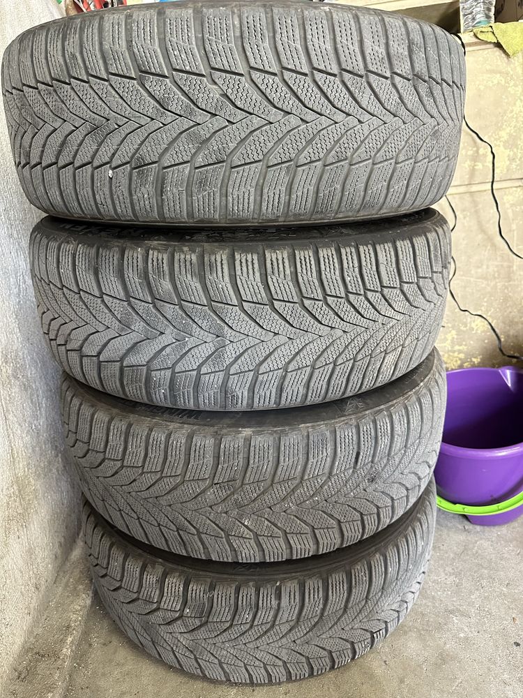 Зимни гуми 235 45 19 за Mercedes GLA X 156