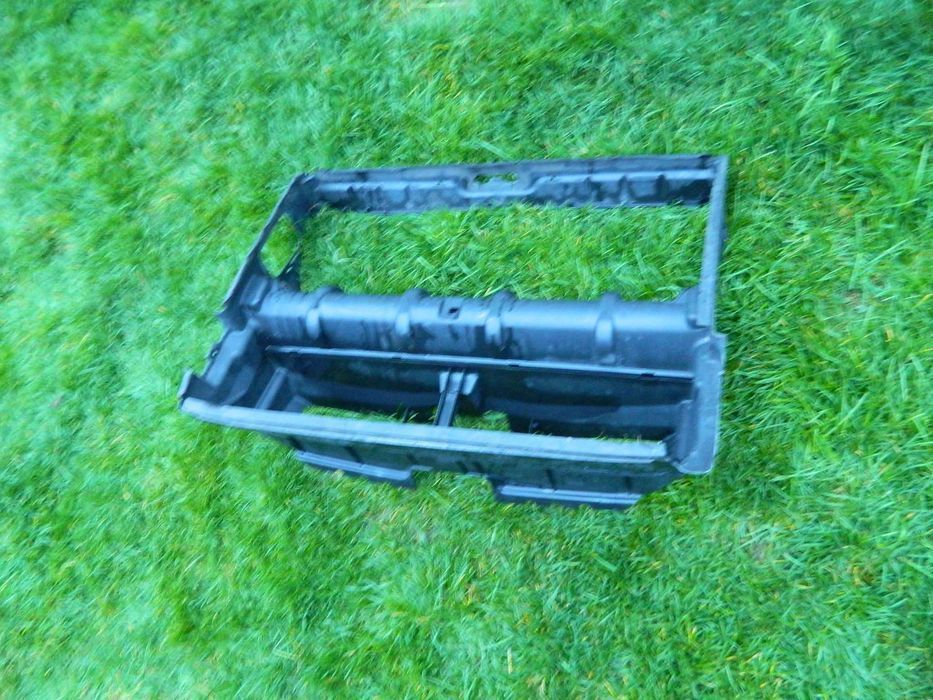 Difuzor aer,deflector radiatoare Bmw seria 5,7 F01 / F02 cod 187798-15