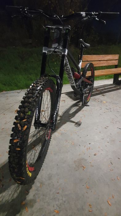 Продавам commencal furious