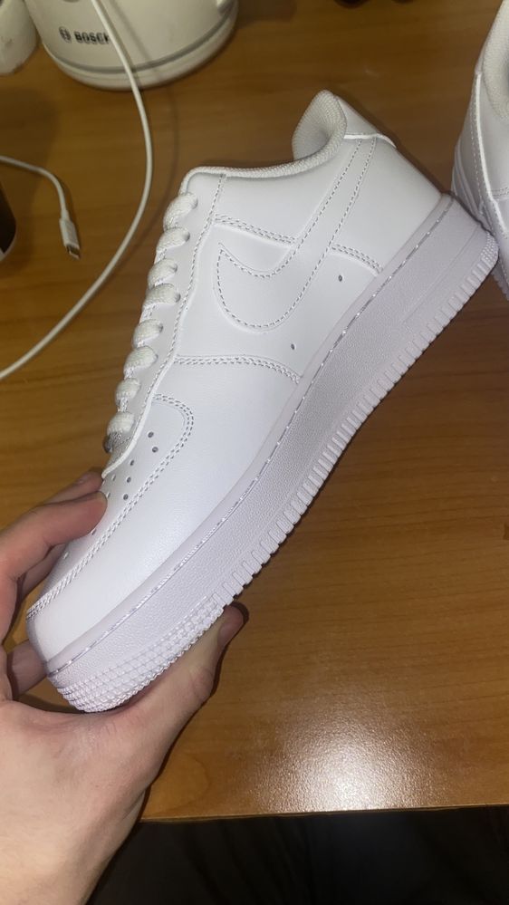 AirForce 1s noi.