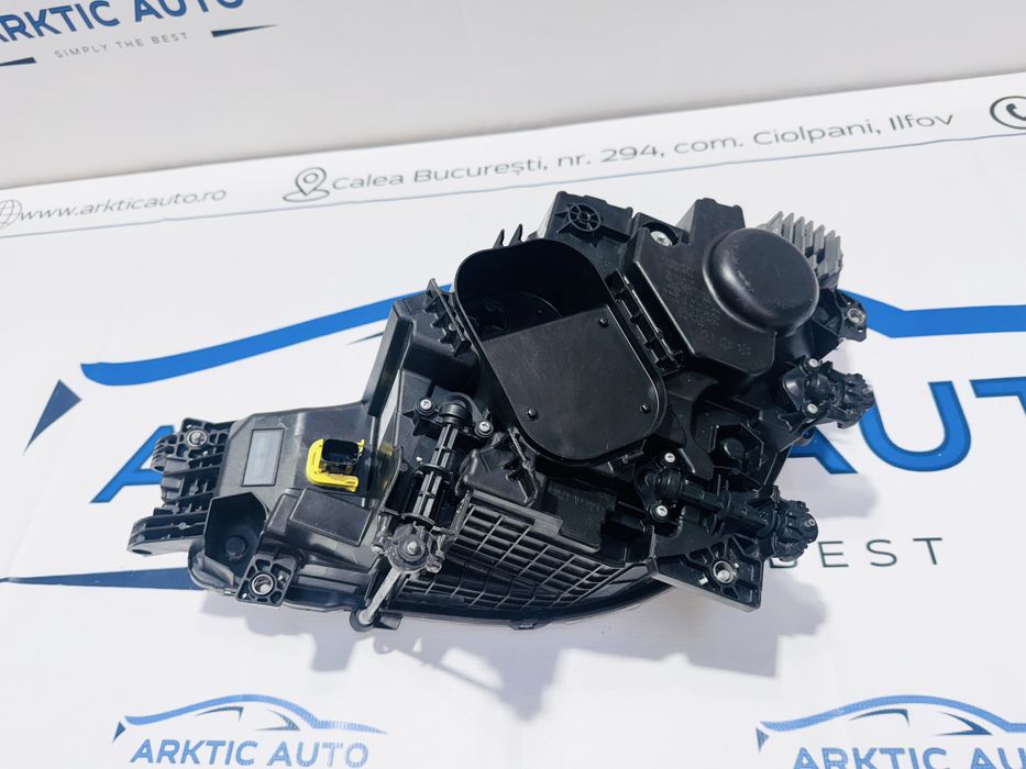 Far dreapta led Mercedes Actros dupa 2020 cod A9618200959