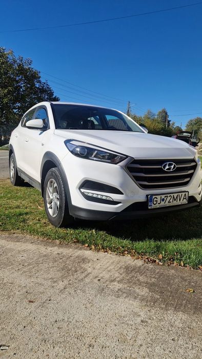 Hyundai Tucson Primul proprietar cumpărat de nou in stare perfecta totul original.