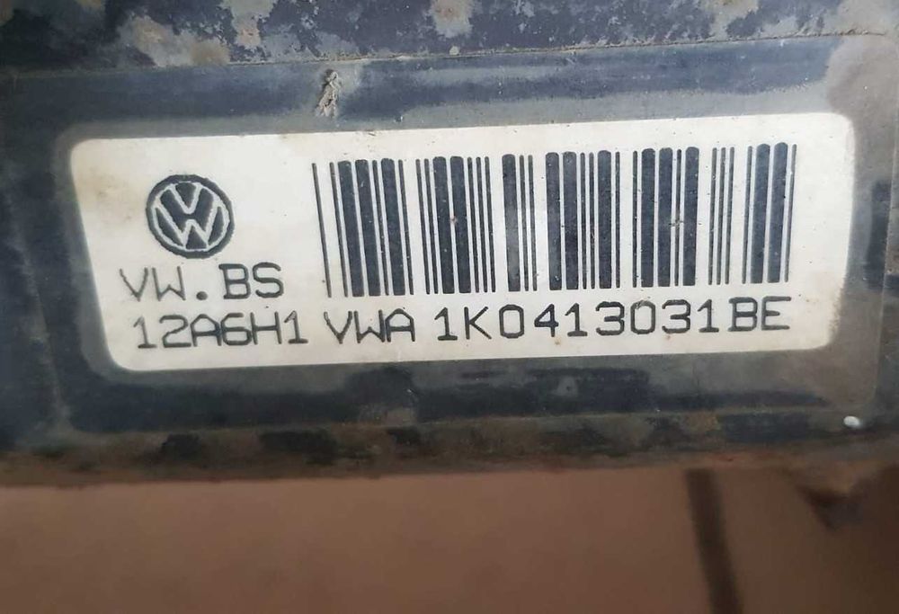 Fuzeta Arc amortizor flansa etrier discuri VW Golf 5 Skoda Octavia 2