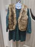 Set rochita + vesta blana fete marimea 116-122