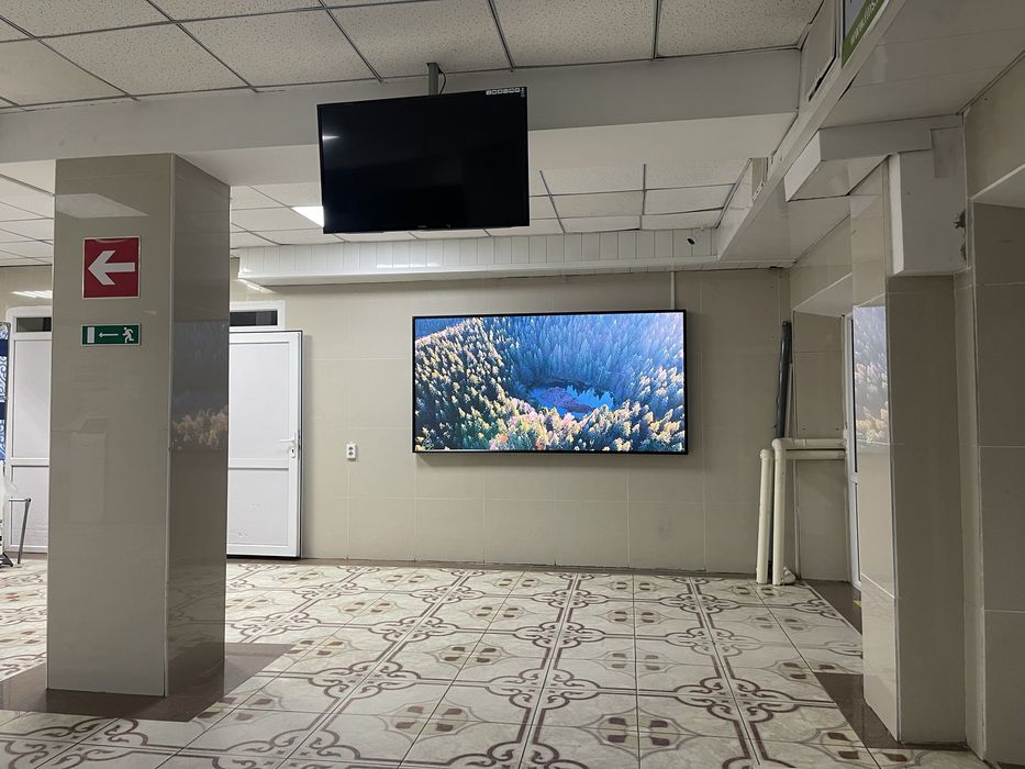 Продаётся LED-экран 3х2 метра