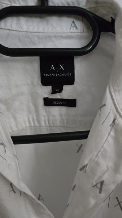 Риза Boss и Armani Exchange