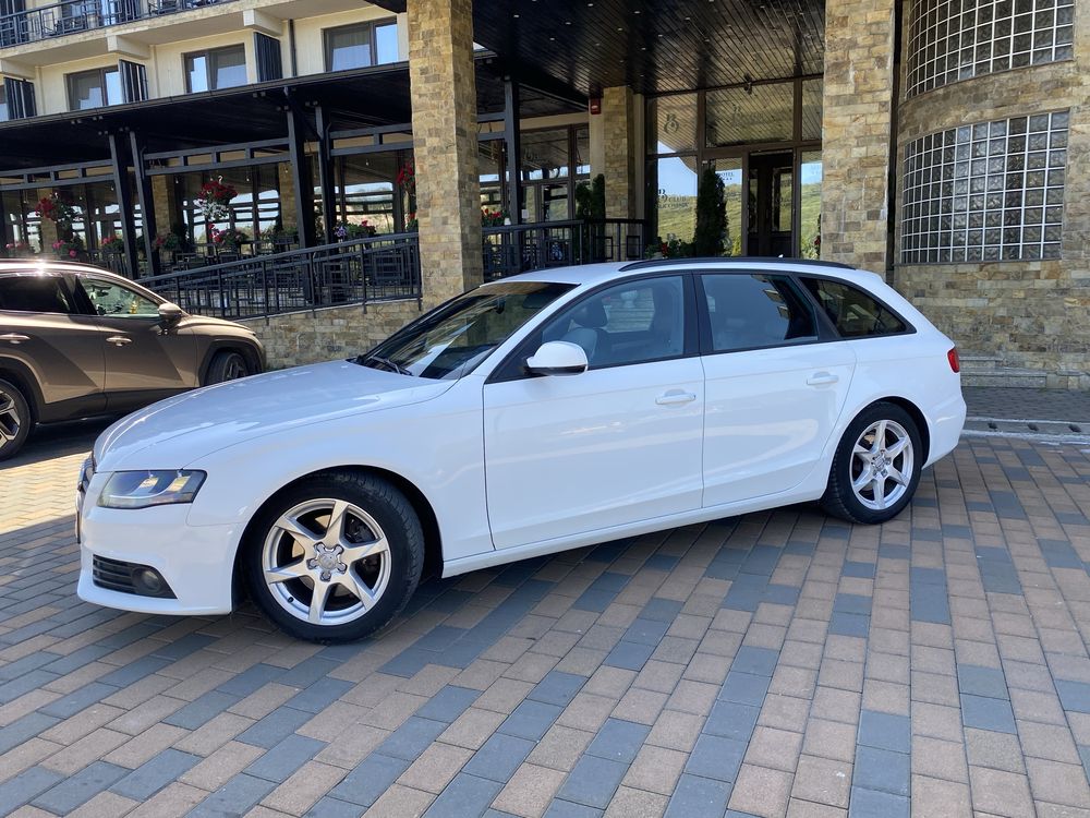 Audi A4 2011  2.0 TDI