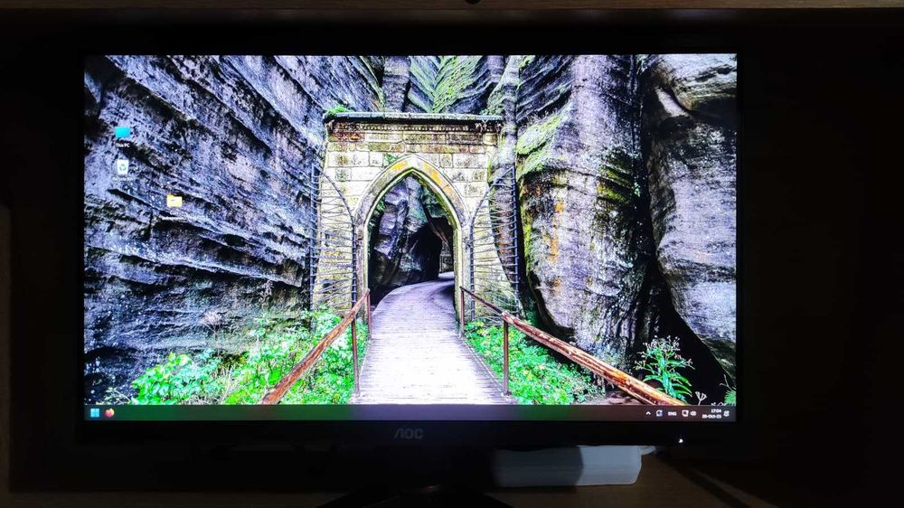 Monitor AOC 24G2U5 23.8 inch 75 hz 1080p FULL HD BOXE - stare perfecta