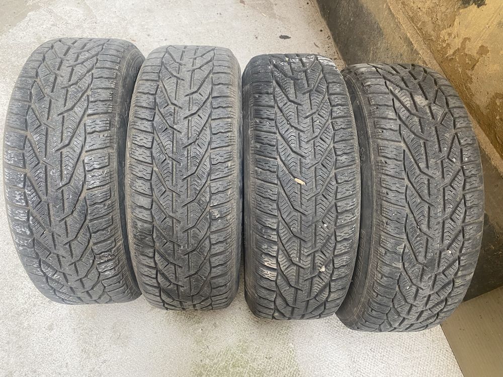 Зимни гуми с джанти за Mercedes R16-205/55