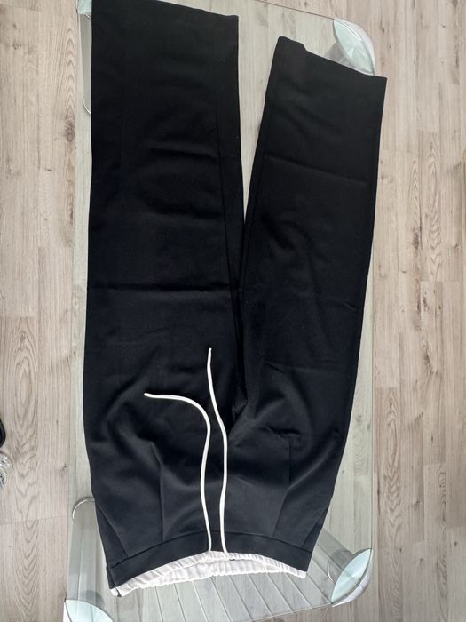 Черен панталон Zara