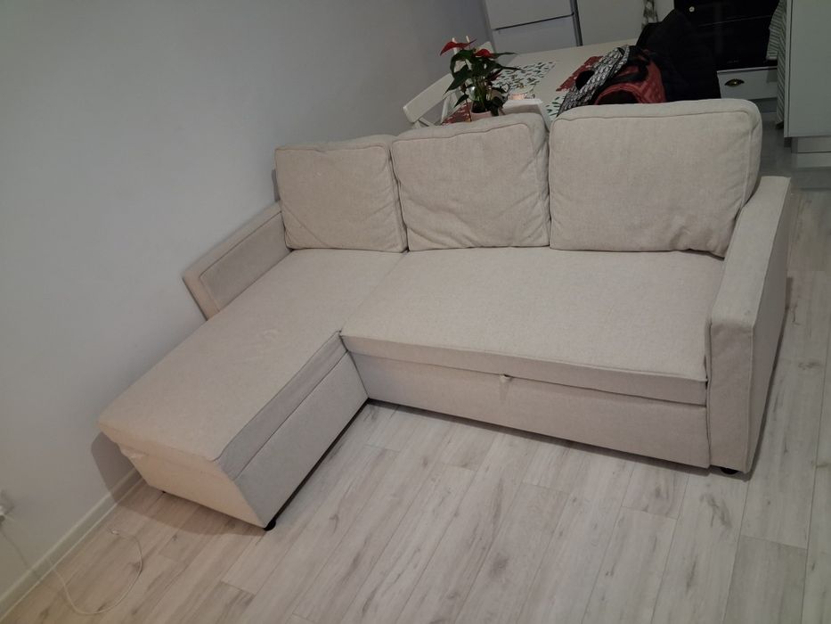 Canapea extensibila cu lada!