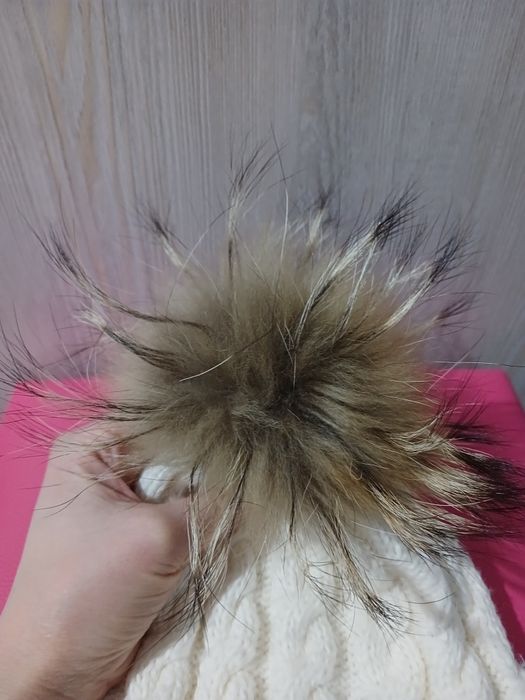 Турецкая шапка Moncler. Tureskiy shapka mocler