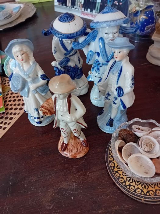 Bibelouri de portelan