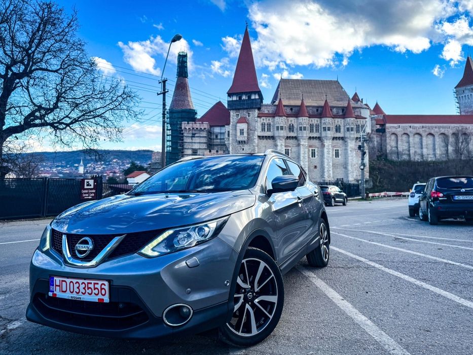 Nissan Qashqai 1.5 LED PANO 360